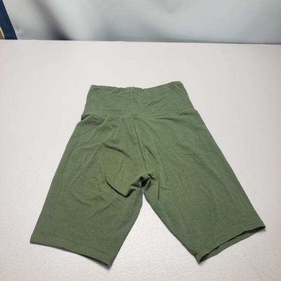 secret treasures green high rise shorts women's size XS 0-2 - Picture 3 of 9